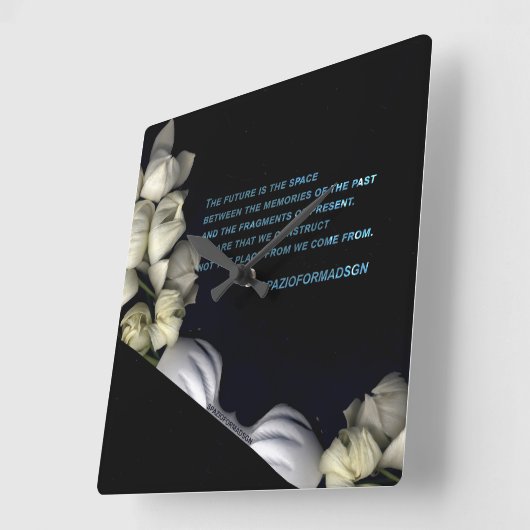 「月から黒い白いハート」 & Future スクエア壁時計 (傾斜)