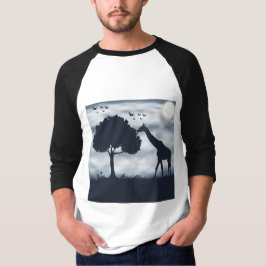 月がキリンにささやく時 Tシャツ