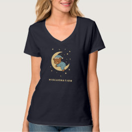 月で冬眠する子グマ Tシャツ
