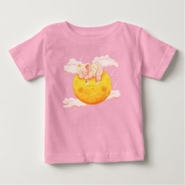 月で眠るかわいい赤ちゃん象 ベビーTシャツ