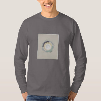 月で針仕事にいそしむTシャツ Tシャツ