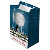 月とフェンスの上のクリスマス猫 ミディアムペーパーバッグ (正面アングル)