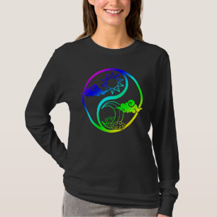 月と太陽のOmツリーの生活の仏教曼荼羅イン Tシャツ
