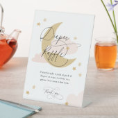 月と星おむつラッフルサインピンクベビーシャワー 台座サイン (インサイチュ)