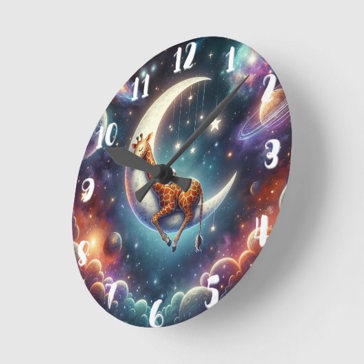 月と星に寝そべる天の赤ちゃんキリン ラウンド壁時計 (傾斜)
