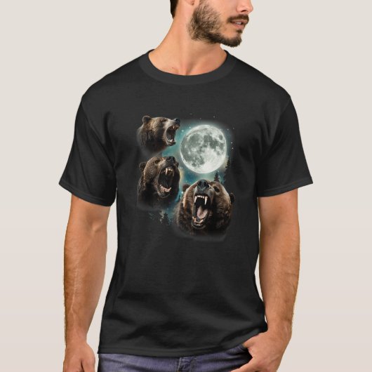 月と星空の山で吠える3頭のハイイログリズリ Tシャツ (正面)