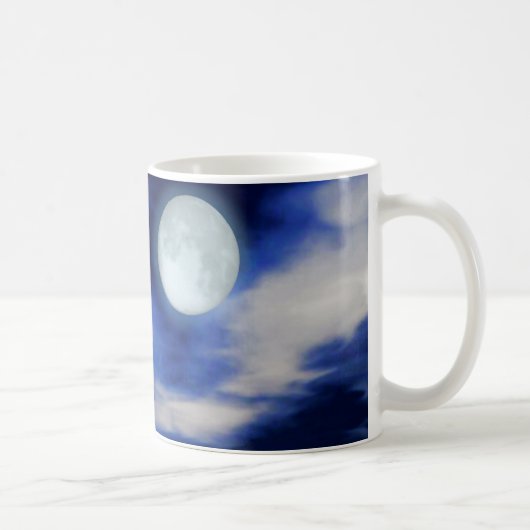 月と雲のある夜空 コーヒーマグカップ (右)