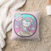月にアイスクリームを食べるのかわいい宇宙飛行士 | クッション (ブランケット)