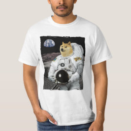 月にドジェコインの宇宙飛行士 Tシャツ