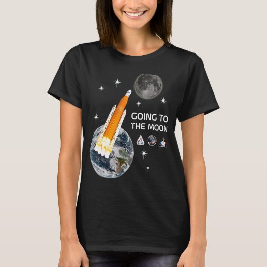 月に向かうロケット発射 Tシャツ (正面)