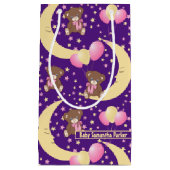 月に座ったかわいいテディベア スモールペーパーバッグ (正面)