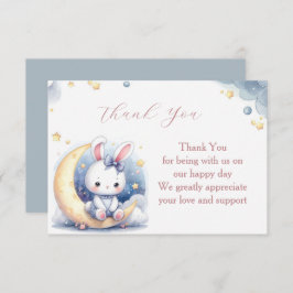 月に座るかわいい白い小さなウサギ サンキューカード