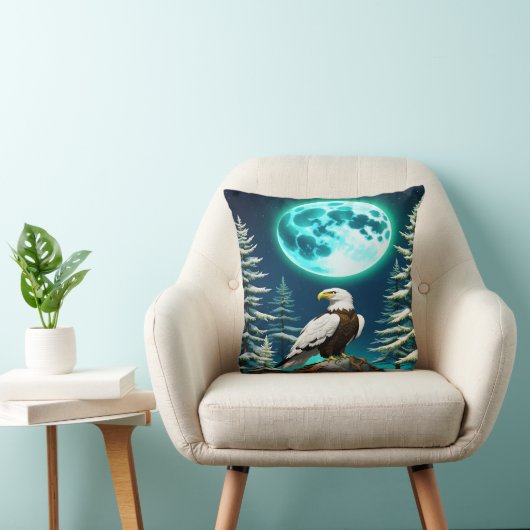 月に照らされた冬の空の下に止まったワシ クッション (椅子)