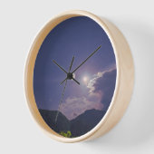 月に照らされた山々の夜 壁時計 (傾斜)