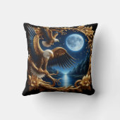 月に照らされた森に止まっていたワシ クッション (裏面)