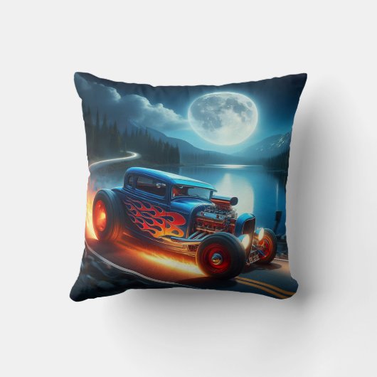 月に照らされた湖のそばで夜を楽しんでいた クッション (裏面)