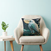 月に照らされた空の下で夜に止まったワシ クッション (椅子)