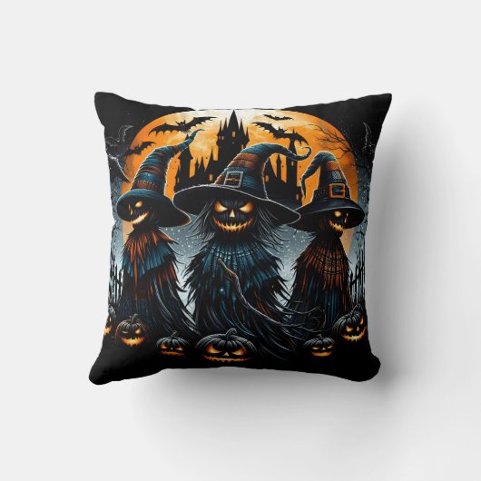 月に照らされた空の白熱［赤熱］光を放つ下の謎のかかし クッション (裏面)