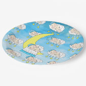 月に眠る甘い小さな白人のベビー ペーパープレート (アングル)