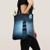 月のある明るい家の暗夜 トートバッグ (クローズアップ)