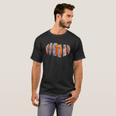 月のフルーツ切り月のデジタルコラージュのアートワーク Tシャツ (正面フル)