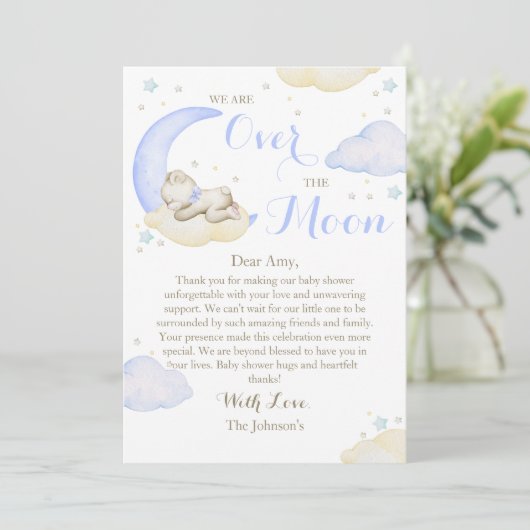 月の上で男の子は赤ん坊のシャワーを負担 サンキューカード (スタンド正面)