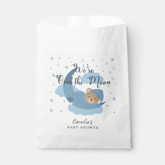 月の上で眠っている熊の男の子のシャワー フェイバーバッグ (正面)