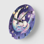 月の上で眠るユニコーン　名前入り時計 ラウンド壁時計 (傾斜)