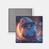 月の上にかわいいフクロウのウィザード：魔法のファンタジーアート マグネット (正面/裏面)