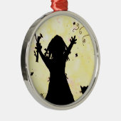 月の中で魔法を夢見る メタルオーナメント (右)