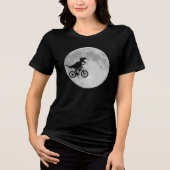 月の付いた空の自転車の恐竜おもしろい トライブレンドＴシャツ (正面)