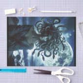 月の光と海に照らされた若くて美しいメデューサ 薄葉紙 (クラフト)