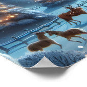 月の光に照らされたクリスマスの列車と森の動物たち ポスター (角)