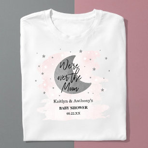月の向こうに 女の子の赤ちゃんシャワー Tシャツ