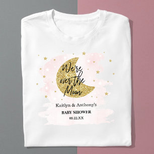 月の向こうに 女の子の赤ちゃんシャワー Tシャツ