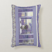 月の壺の中のスミレ アクセントクッション (正面(垂直))