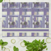 月の壺の中のスミレ キッチンタオル (折り畳み)