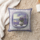 月の壺の中のスミレ クッション (ブランケット)