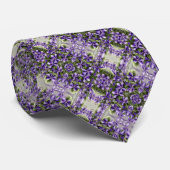 月の壺の中のスミレ ネクタイ (ロール)