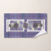 月の壺の中のスミレ ハンドタオル (ハンドタオル)