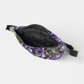 月の壺の中のスミレ ファニーパック (見開き)