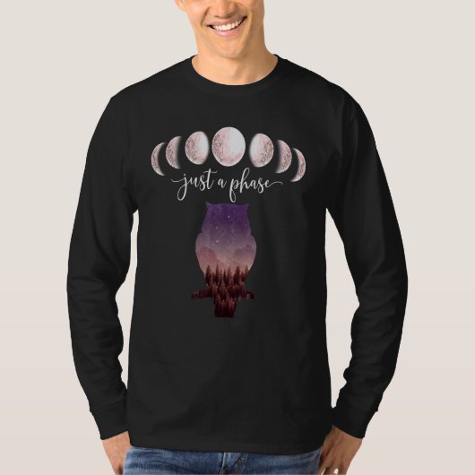 月の夜のフクロウ紫Fの単なる位相 Tシャツ (正面)