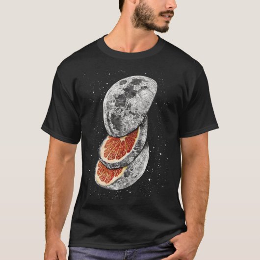 月の果実が必須 Tシャツ (正面)