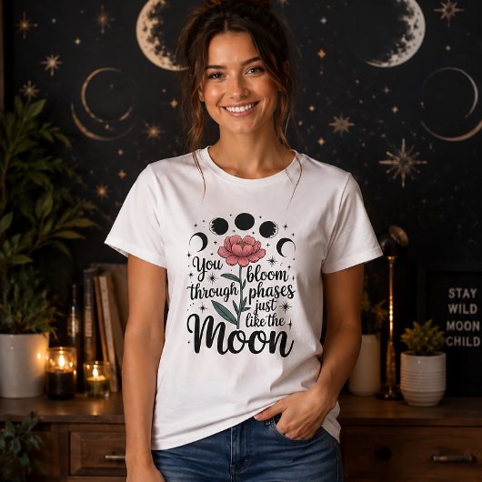 月の満ち欠けとともにあなたは輝く ムーピオニー花 Tシャツ
