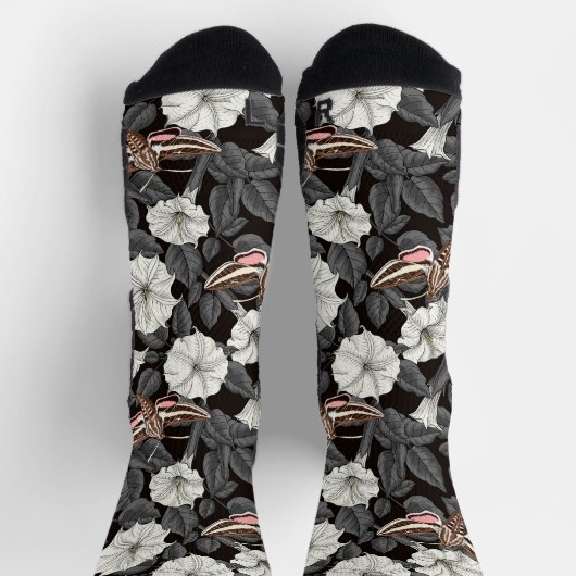 月の花とスフィンクスの蛾2 ソックス (上部)