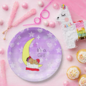 月の赤ちゃんシャワーで眠るヒスパニック赤ちゃん女の子 ペーパープレート (パーティー)