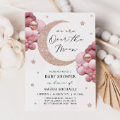 月の赤ん坊のシャワーの上に月と星がピンク色 招待状