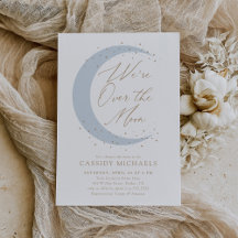 月の青い男の子の赤ん坊のシャワー越え