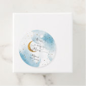 月の青い空の赤ちゃんシャワーの上 フェイバータグ (インサイチュ)