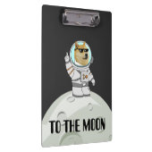 月の黒い宇宙飛行士おもしろいの犬にドジェコイン クリップボード (右)